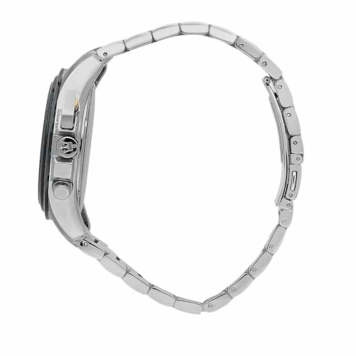 Vue latérale d'une montre en argent